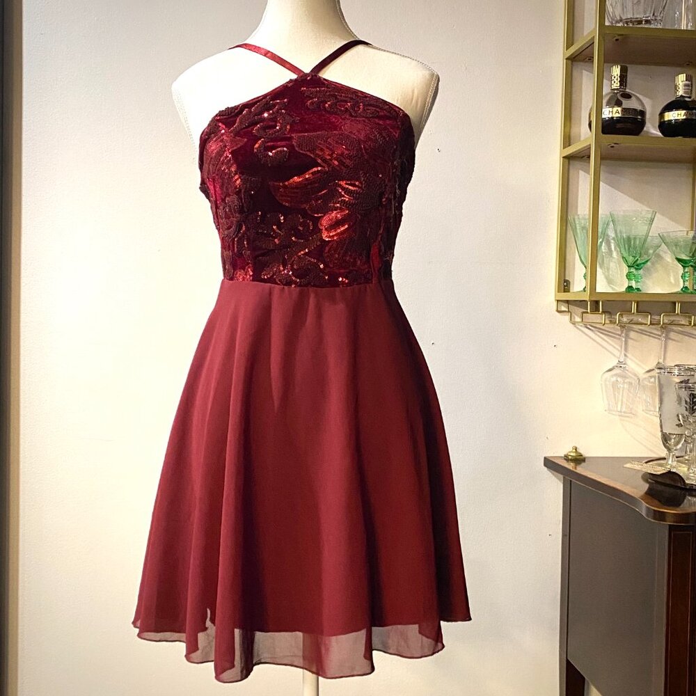 Size Small Cocktail Mini Formal Dress by Lulus in Burgundy velvet and sequin
